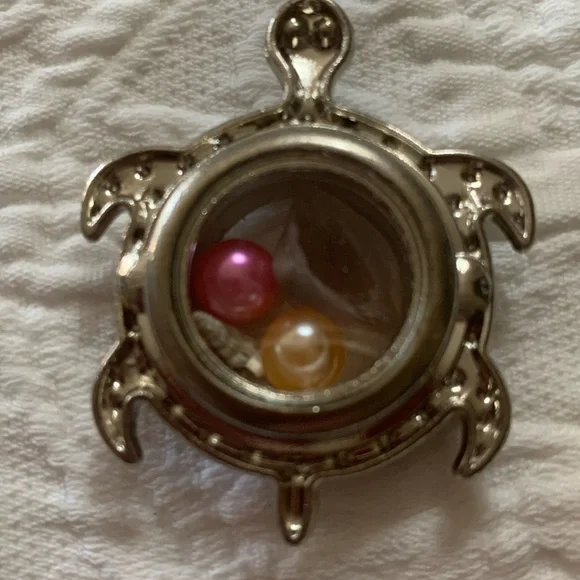 SEA TURTLE NECKLACE WITH PEARLS:SHELLS FASHION JEWELRY 16” - Picture 3 of 4